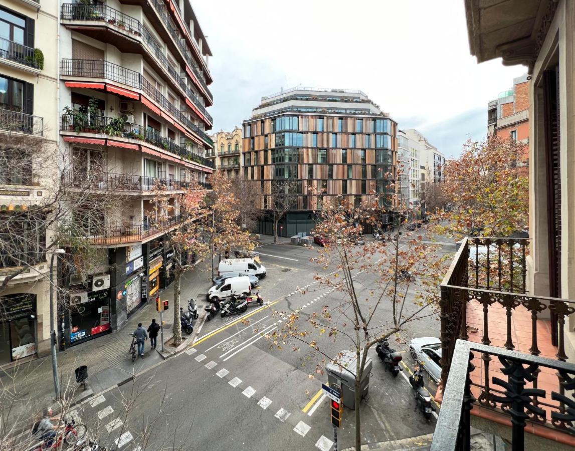 Lolita Bcn Apartment En El Eixample Барселона Екстериор снимка